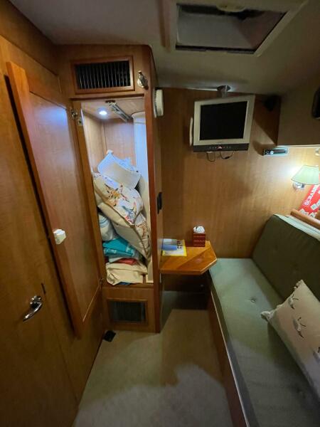 2006 Mainship