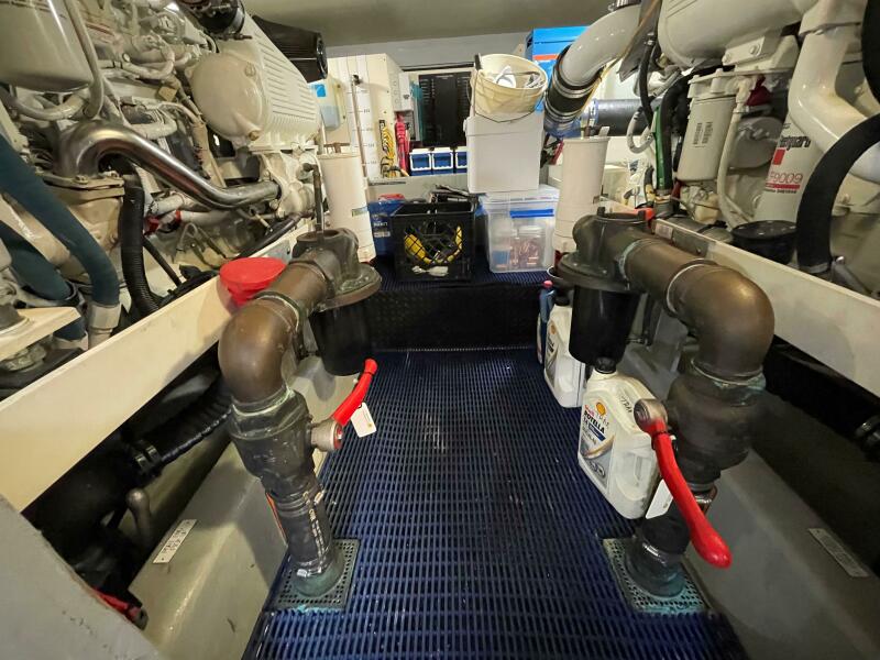 2006 Mainship