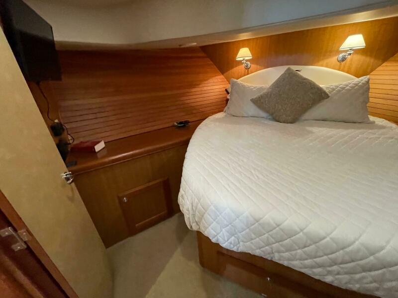 2006 Mainship