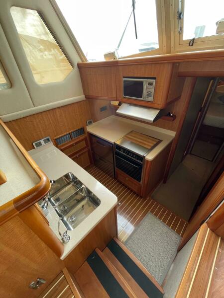 2006 Mainship