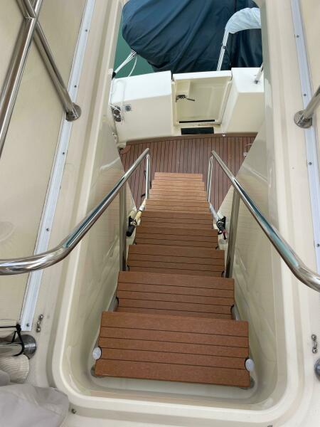 2006 Mainship