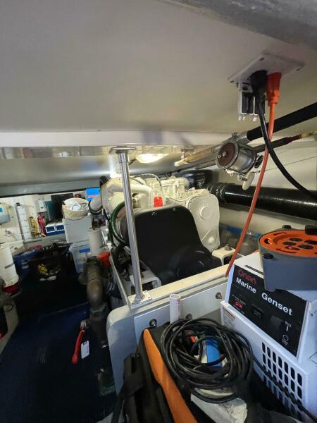 2006 Mainship