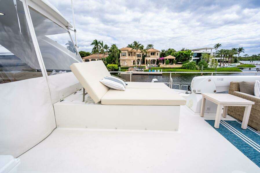 Crumdale 85ft Ocean Alexander Yacht For Sale