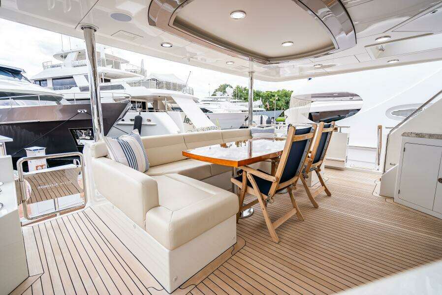 Crumdale 85ft Ocean Alexander Yacht For Sale