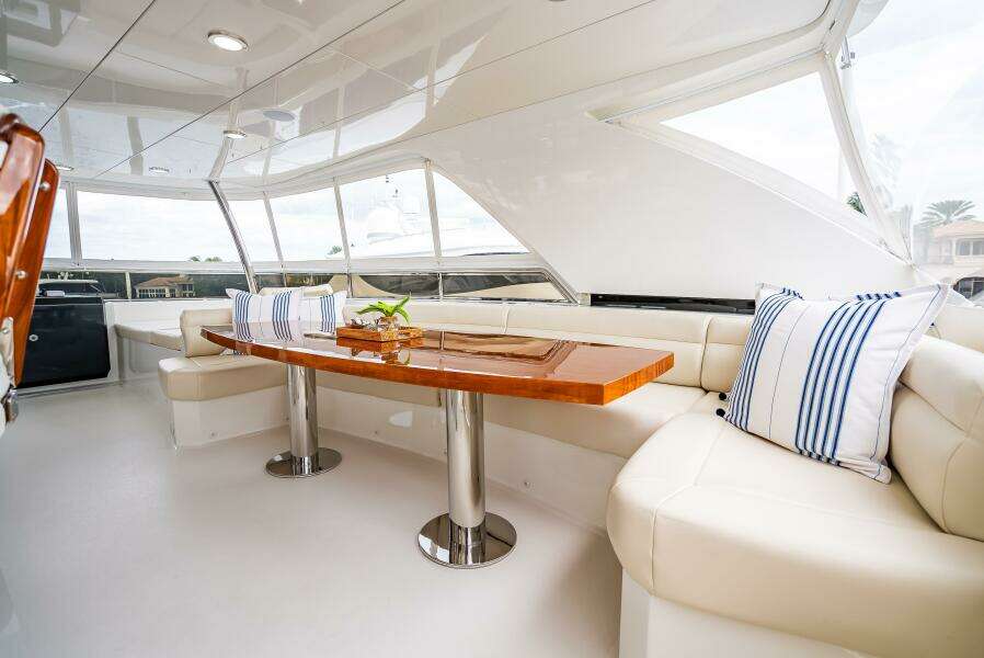 Crumdale 85ft Ocean Alexander Yacht For Sale