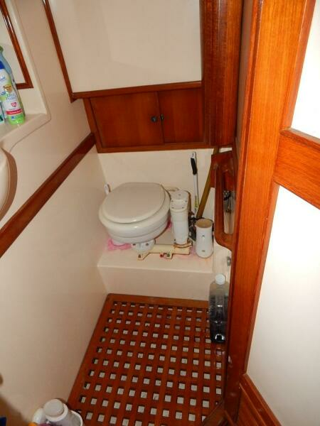 1987 Marine Trader Double Cabin Trawler