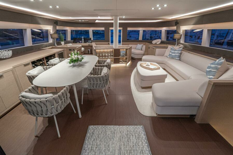 77ft Lagoon Yacht For Sale