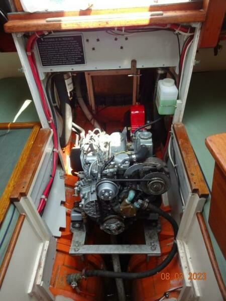 STEP LIVELY 30ft Sparkman  amp  Stephens Yacht For Sale