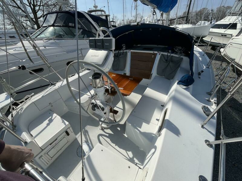 Southern Comfort 36ft Catalina Yacht For Sale