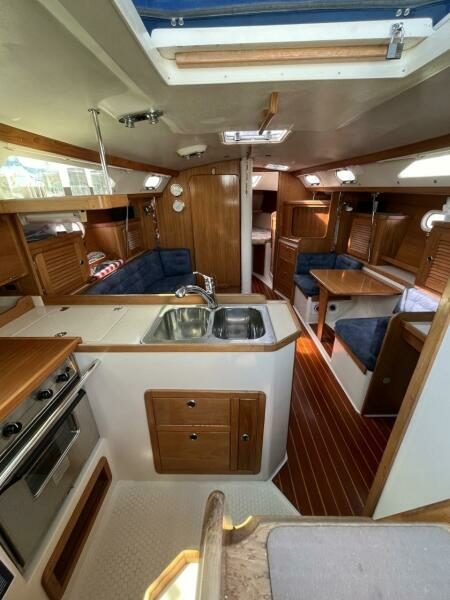 Southern Comfort 36ft Catalina Yacht For Sale