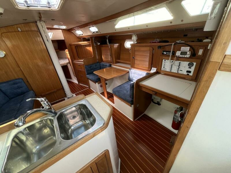 Southern Comfort 36ft Catalina Yacht For Sale
