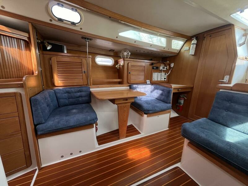 Southern Comfort 36ft Catalina Yacht For Sale