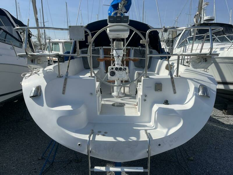 Southern Comfort 36ft Catalina Yacht For Sale