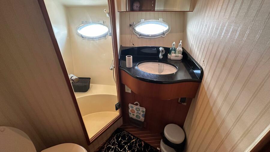2005 Ocean Alexander Altus