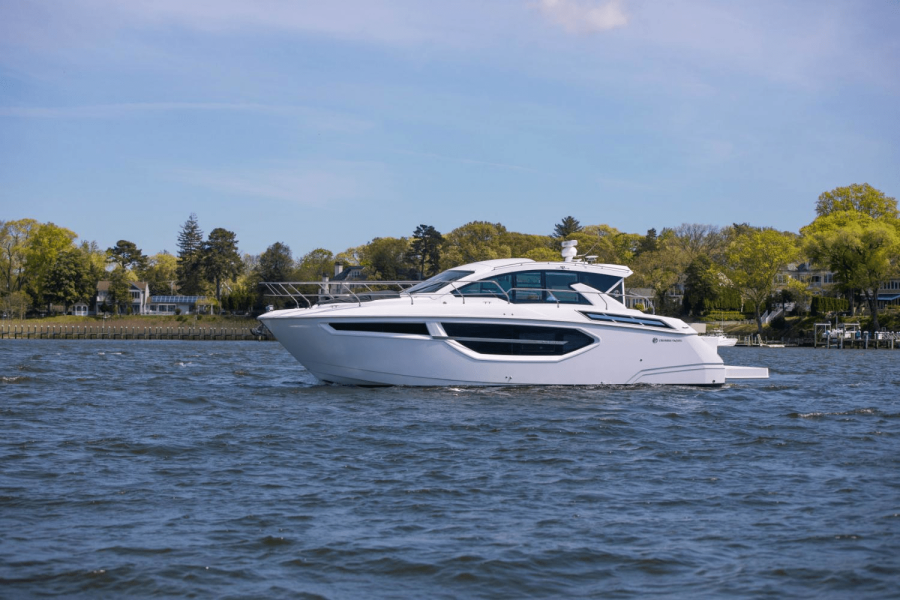 50ft Cruisers Yachts Yacht For Sale