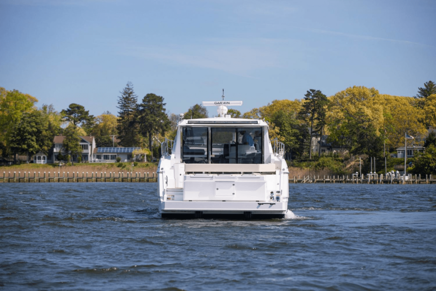 50ft Cruisers Yachts Yacht For Sale