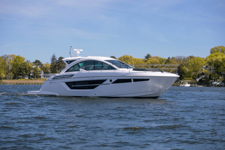 50ft Cruisers Yachts Yacht For Sale
