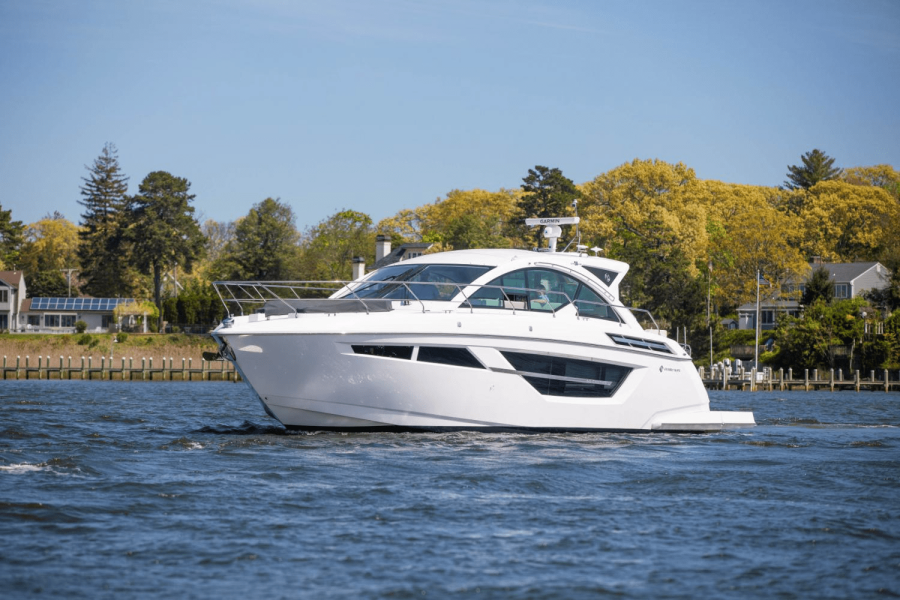 50ft Cruisers Yachts Yacht For Sale
