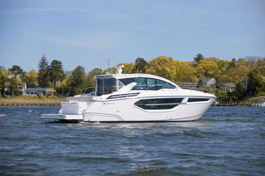 50ft Cruisers Yachts Yacht For Sale