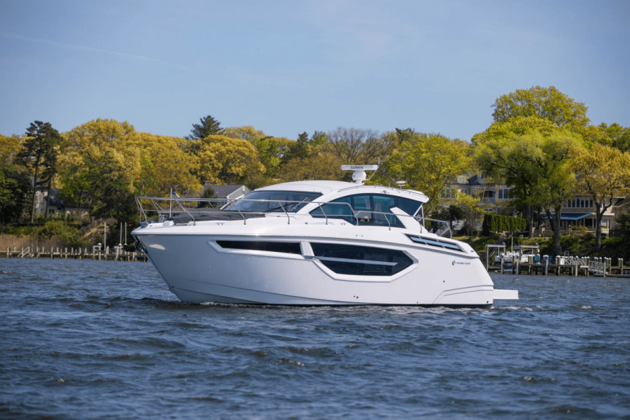 50ft Cruisers Yachts Yacht For Sale