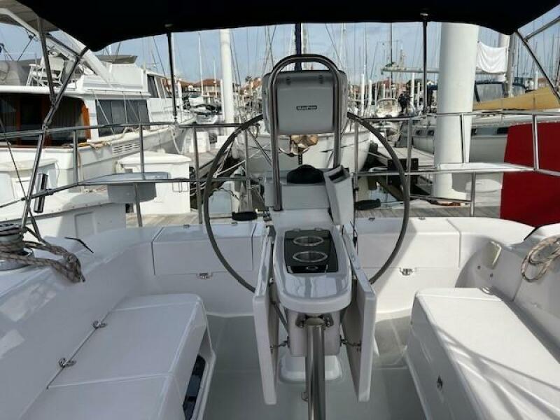 2019 Catalina 355