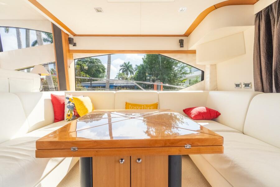 60' 2009 Sunseeker 60 Manhattan