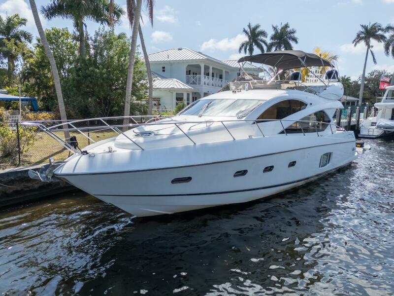 60' 2009 Sunseeker 60 Manhattan