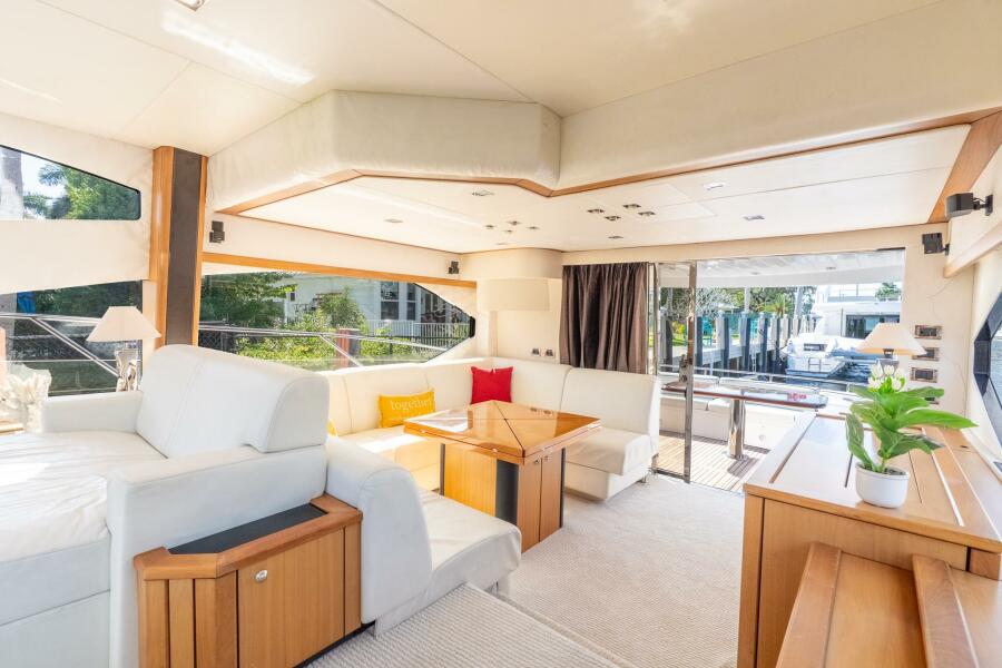 60' 2009 Sunseeker 60 Manhattan