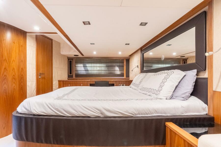 60' 2009 Sunseeker 60 Manhattan