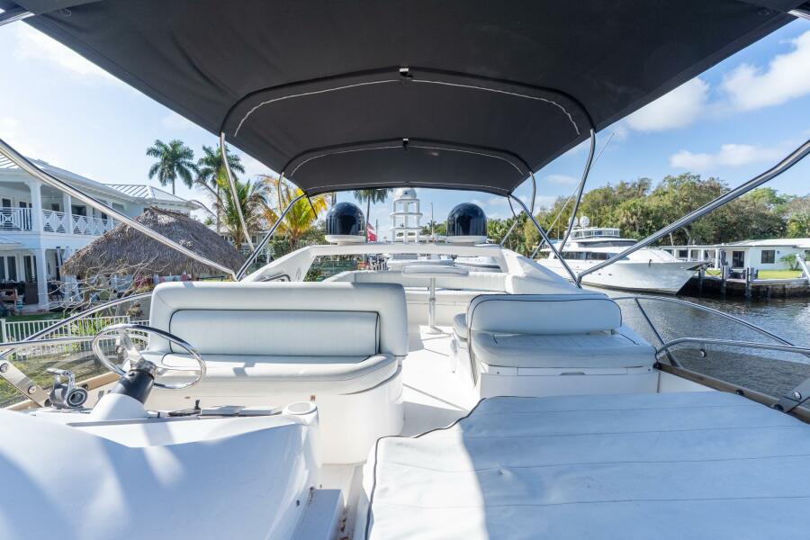 60' 2009 Sunseeker 60 Manhattan