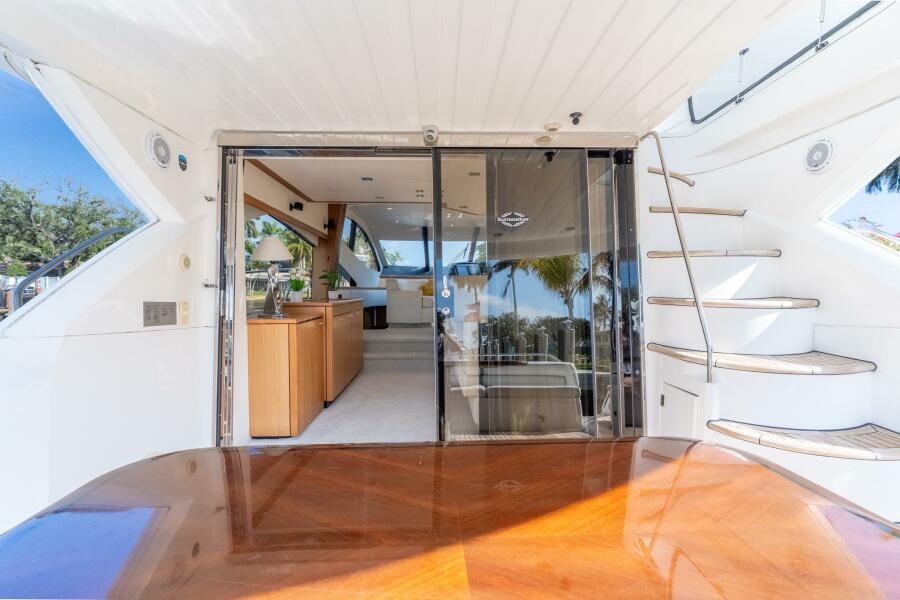 60' 2009 Sunseeker 60 Manhattan