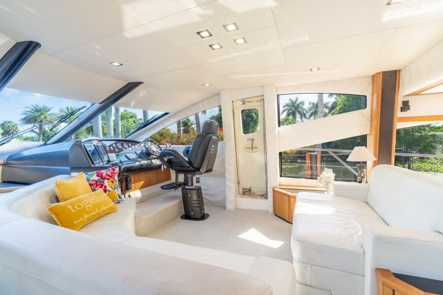 60' 2009 Sunseeker 60 Manhattan