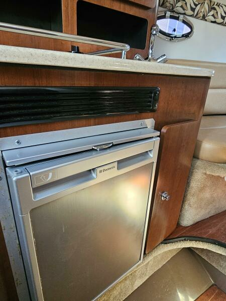 2017 Crownline 264 CR