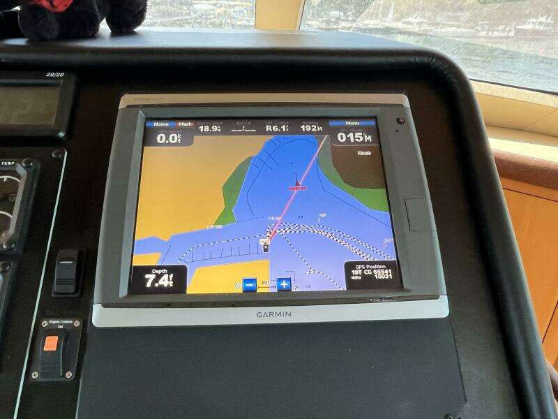 74ft Hatteras Yacht For Sale
