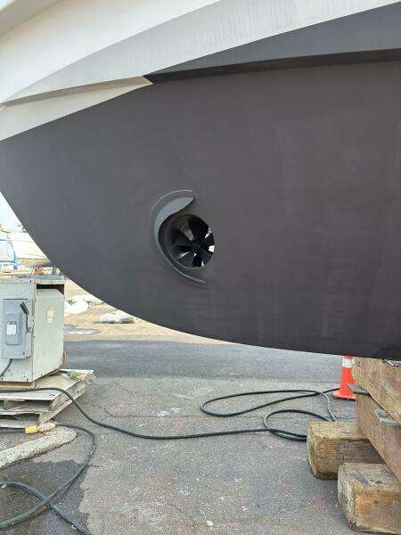 74ft Hatteras Yacht For Sale