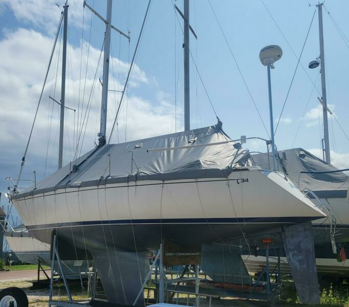 34ft Tartan Yacht For Sale