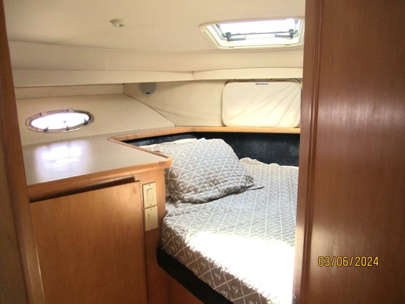 1996 Carver 430