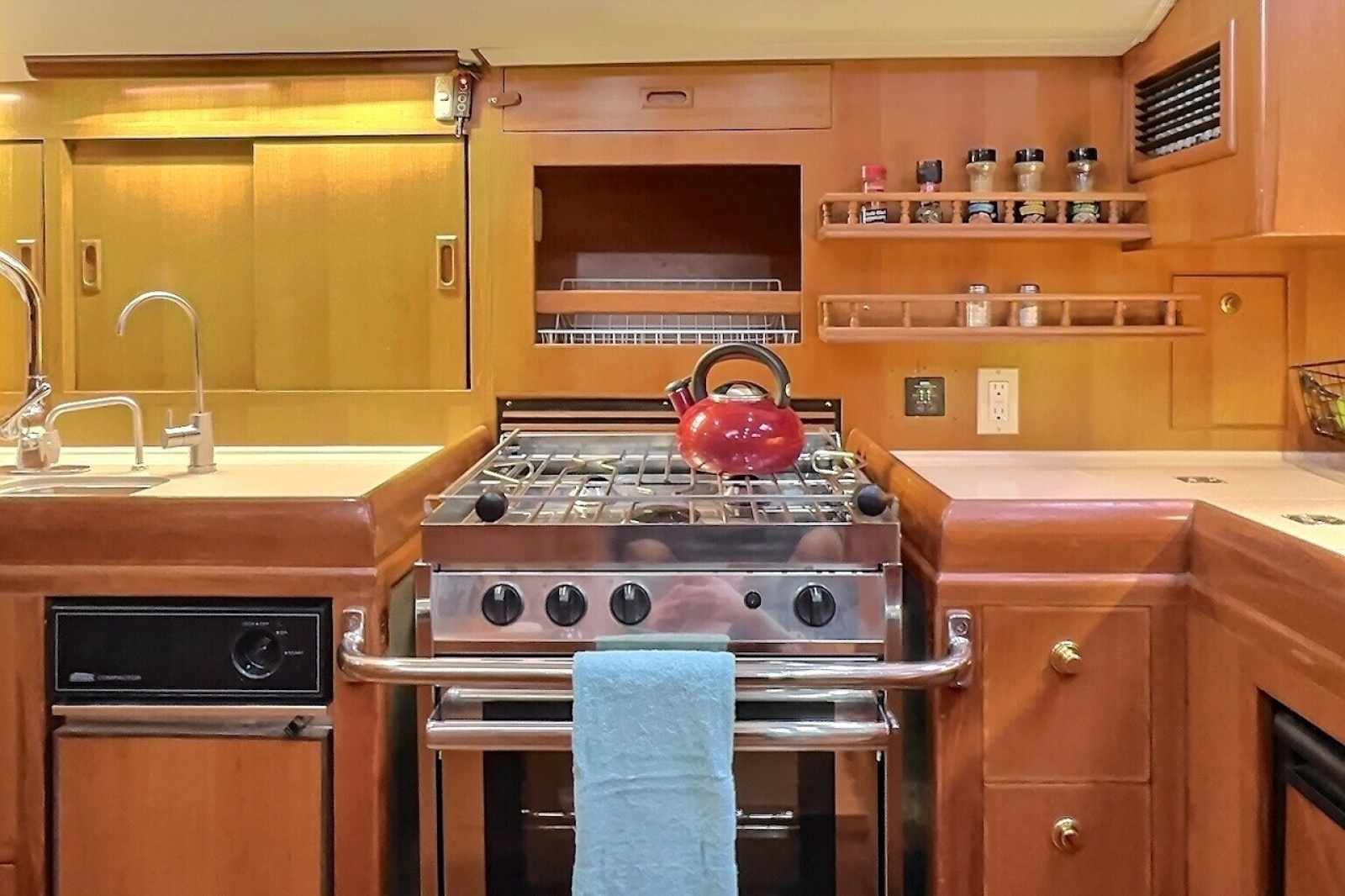 2003 Taswell 58