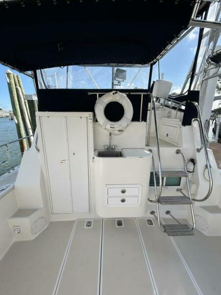 2003 Albin 35 COMMAND BRIDGE