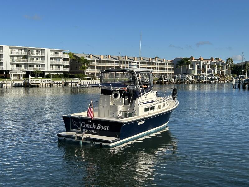 2003 Albin 35 COMMAND BRIDGE