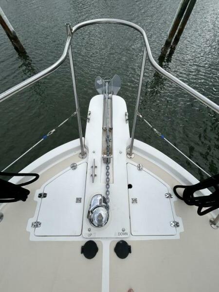 2003 Albin 35 COMMAND BRIDGE