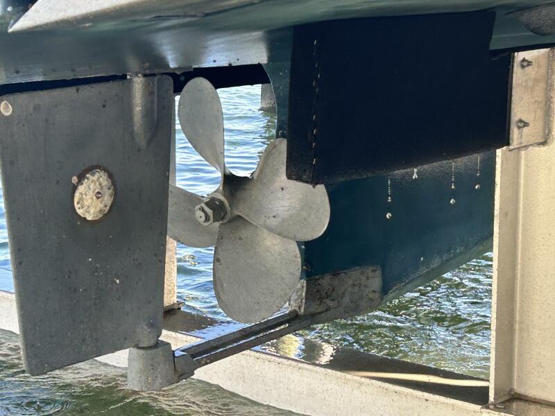 2003 Albin 35 COMMAND BRIDGE