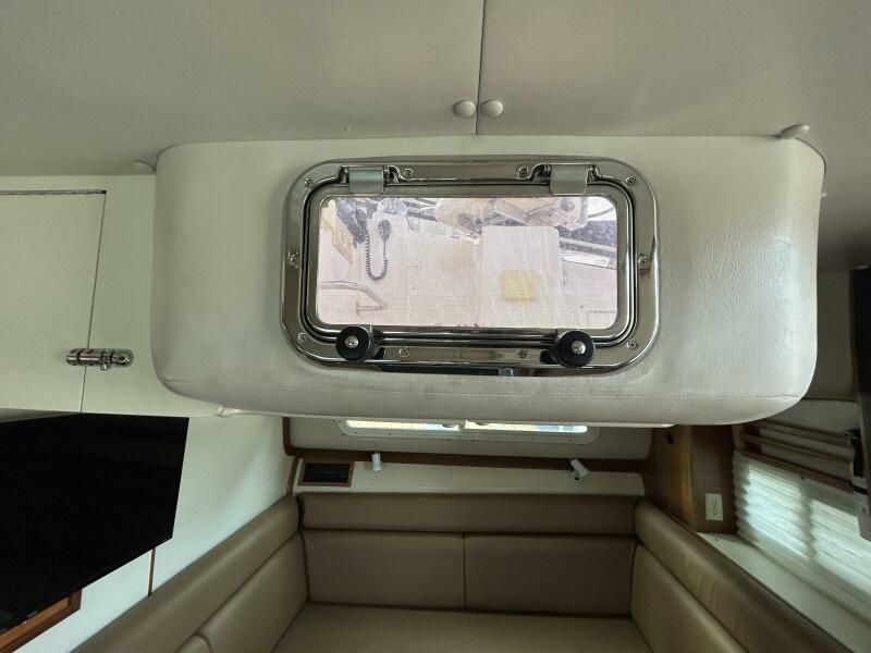2003 Albin 35 COMMAND BRIDGE