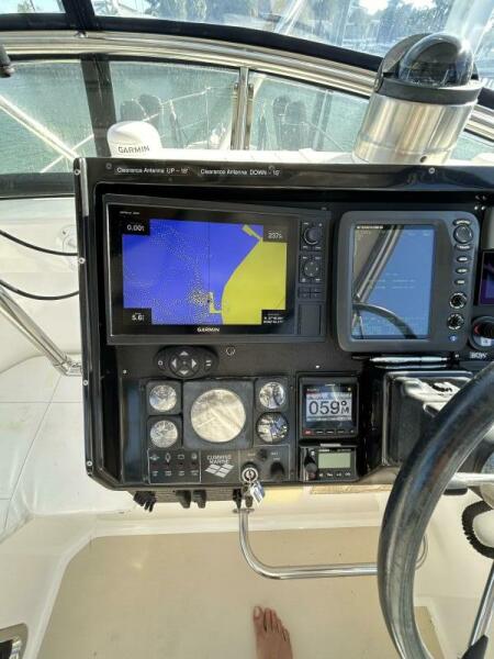 2003 Albin 35 COMMAND BRIDGE