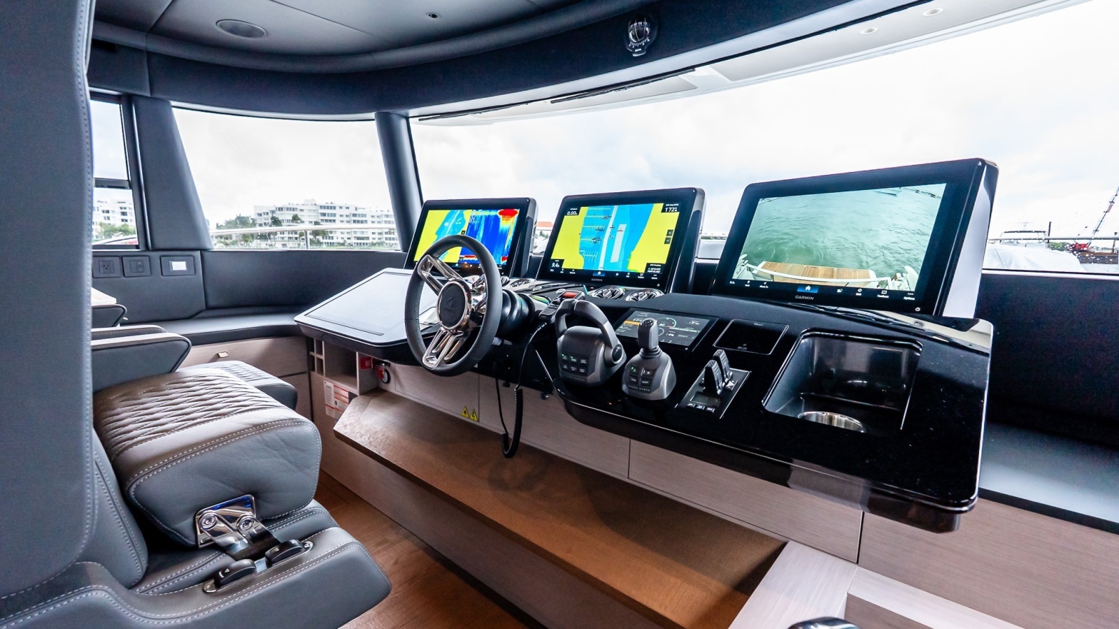 IN STOCK 70ft Absolute Yacht For Sale