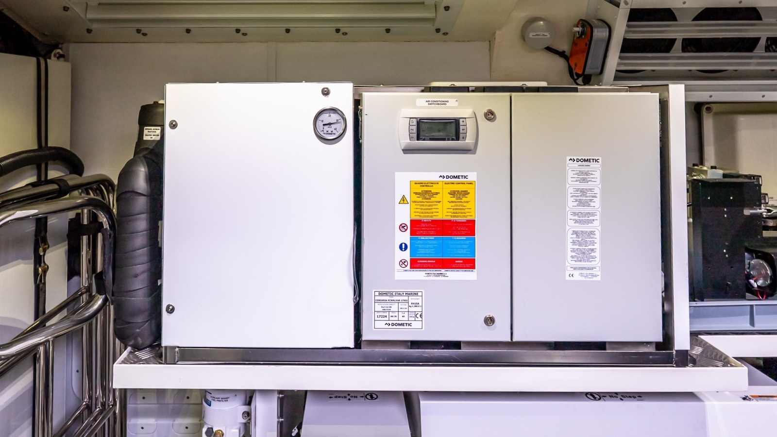 IN STOCK 70ft Absolute Yacht For Sale