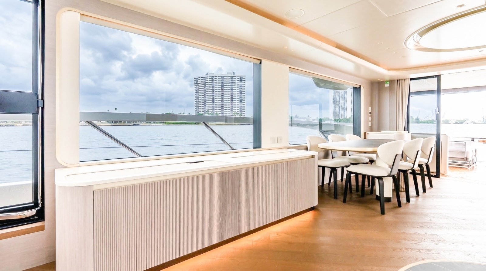 IN STOCK 70ft Absolute Yacht For Sale