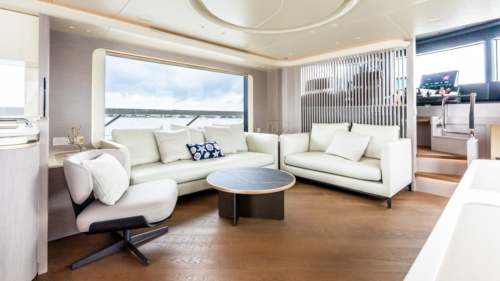 IN STOCK 70ft Absolute Yacht For Sale