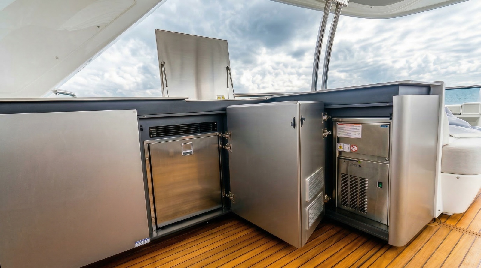 IN STOCK 70ft Absolute Yacht For Sale