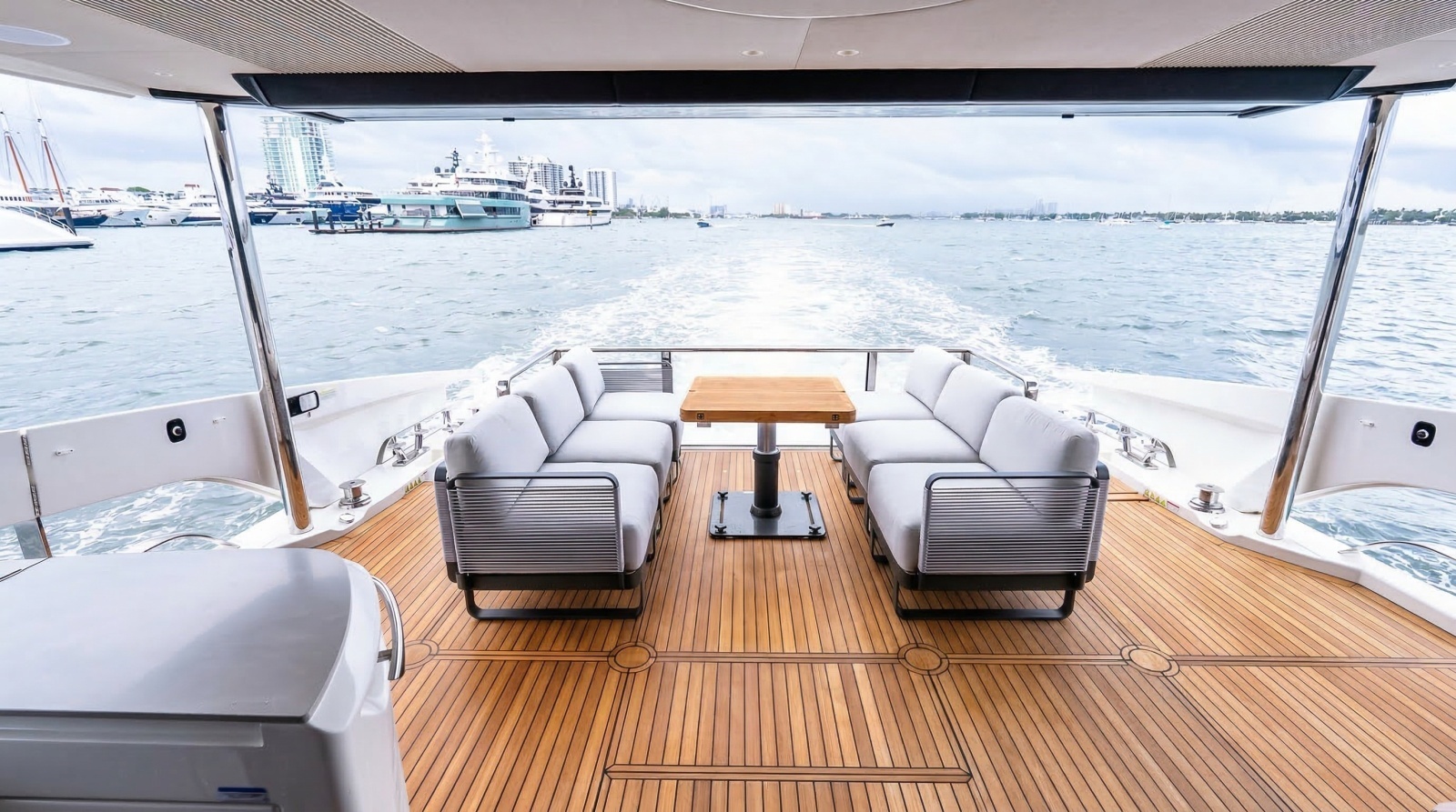 IN STOCK 70ft Absolute Yacht For Sale